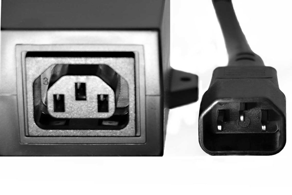 Inline machine monitor power cord C14 to 5-15R