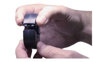 Round sensor opening with tabs